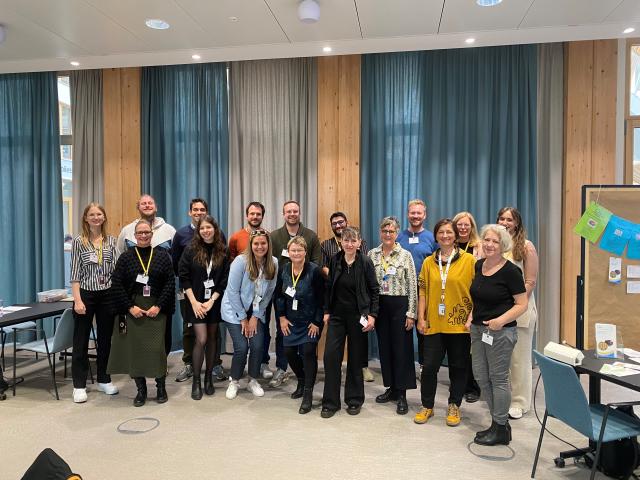 Gruppenfoto SeitenWechsler*innen und soziale Einrichtungen Berlin